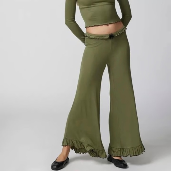 Urban Outfitters Olive Wide Leg pajama Pants - Picture 1 of 6